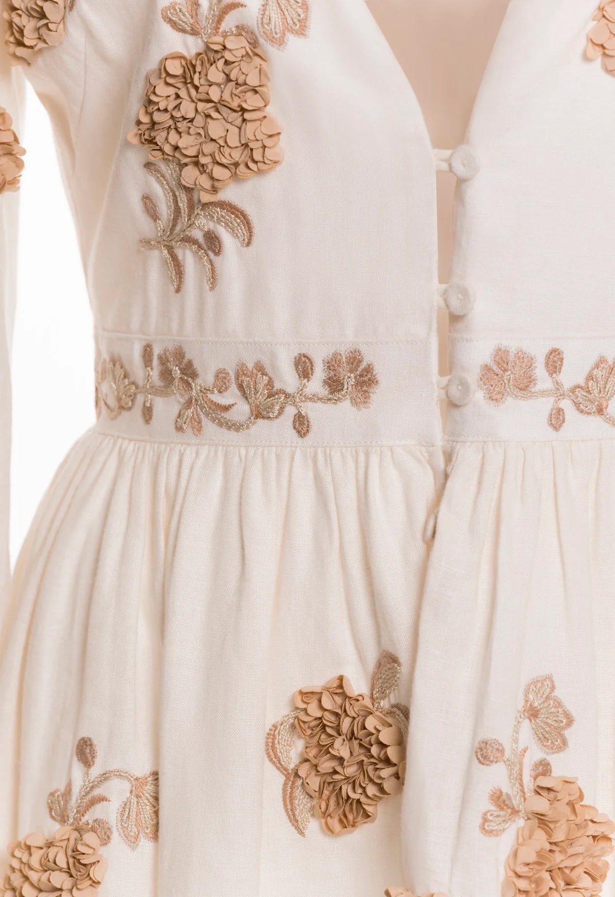 AGUA Bohemian Floral Embroidered Long Sleeve Maxi