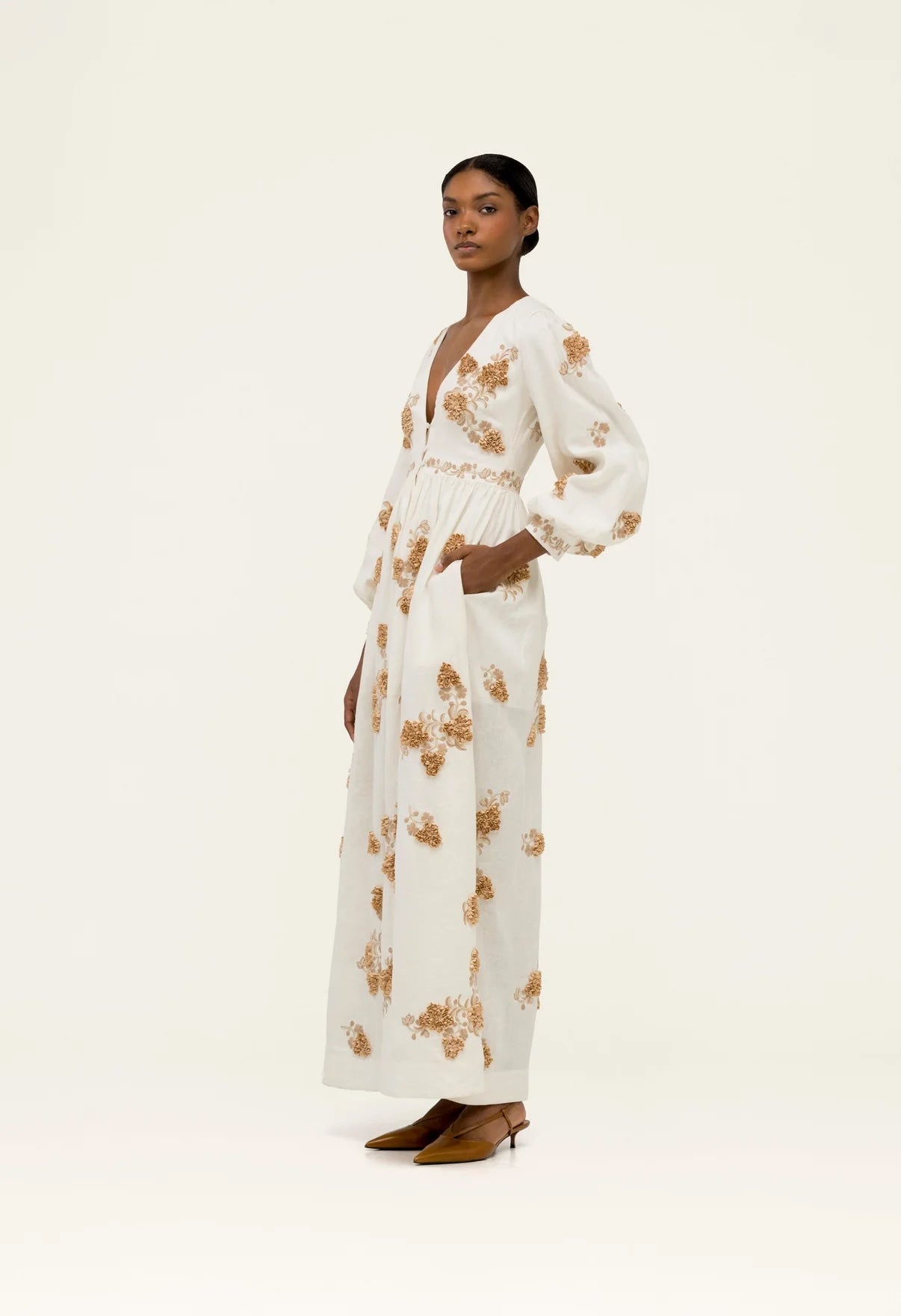 AGUA Bohemian Floral Embroidered Long Sleeve Maxi