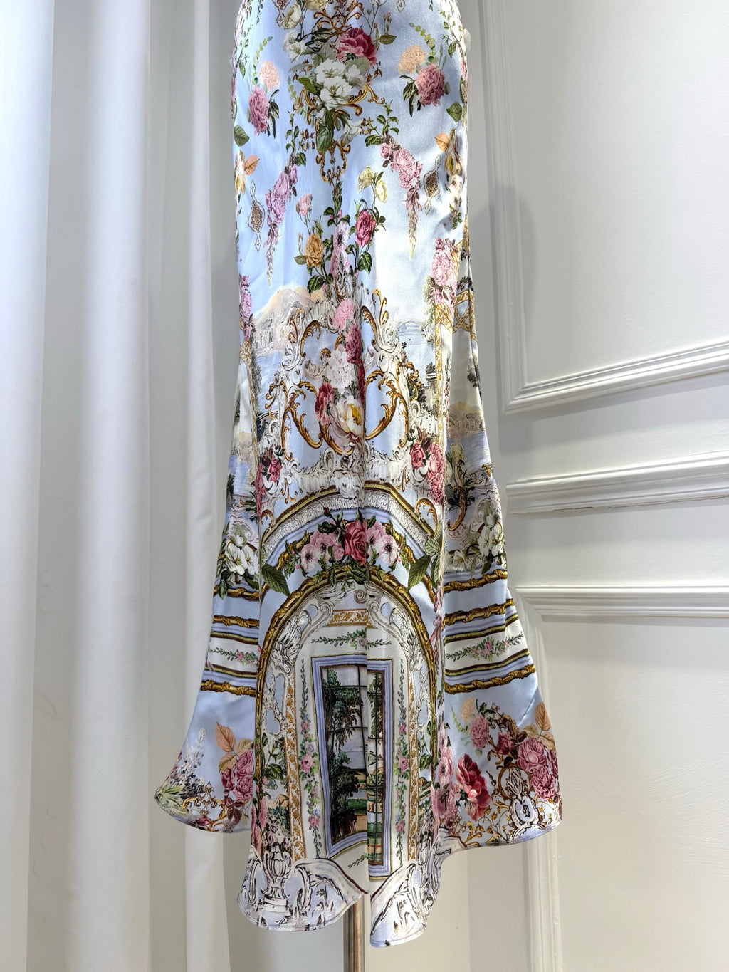 CAMILLA INSPIRED DRESS IN 100% SILK
